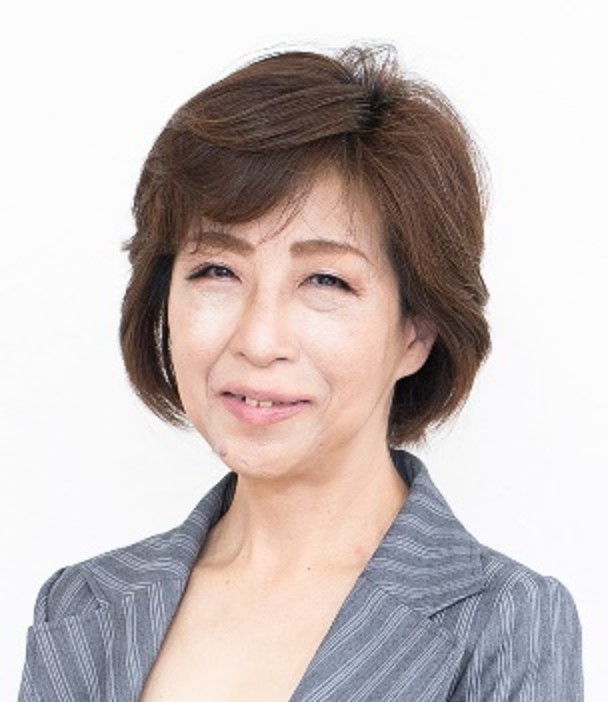 飯田真弓先生画像